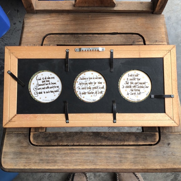 P. Buckley Moss Set of 3 Ornaments in Custom Frame - Picture 2 of 15